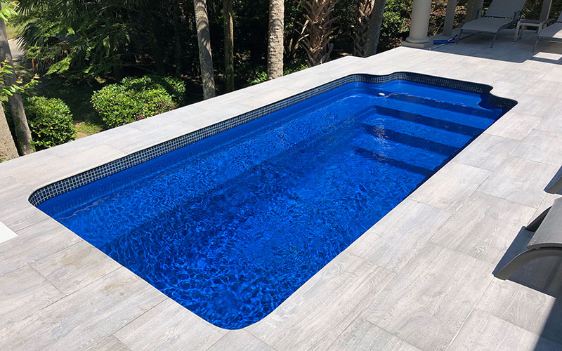 Alaglas Pools Capri fiberglass swimming pool in sapphire